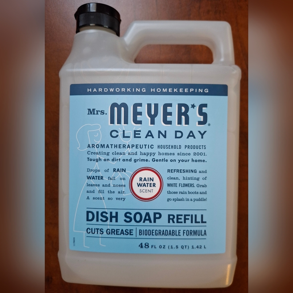 Mrs. Meyers Clean Day Refreshing Rain Liquid Dish Soap Refill 48oz (2 Available)